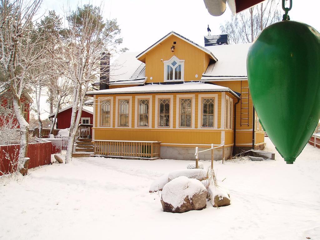 Hotel&Cafe Lanterna Nagu Esterno foto